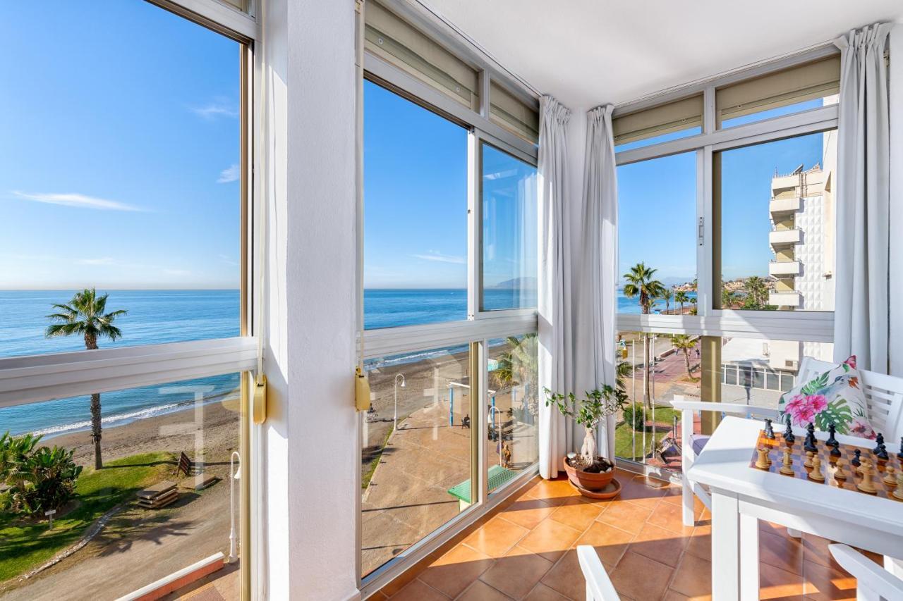 Amazing Sea View Apartment And Relax Area Rincón de la Victoria Екстериор снимка