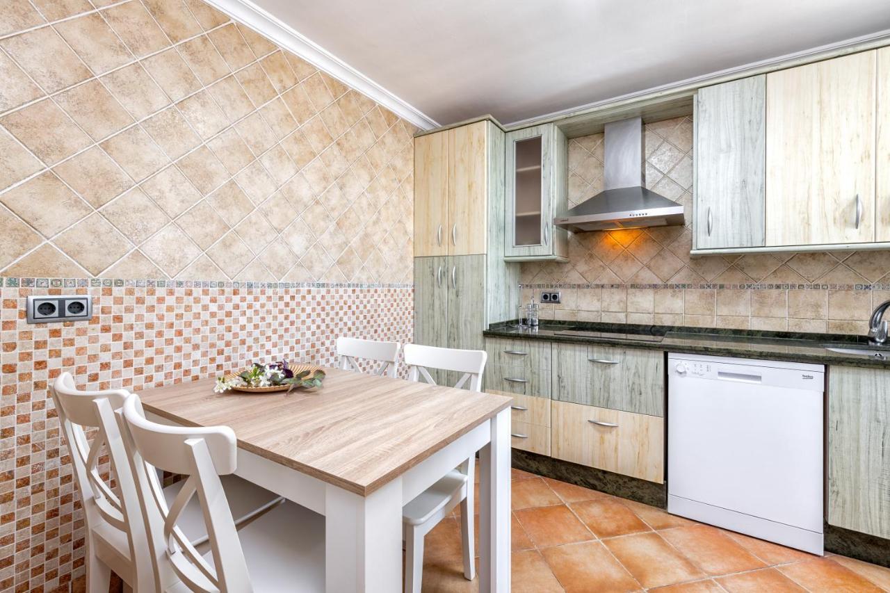 Amazing Sea View Apartment And Relax Area Rincón de la Victoria Екстериор снимка